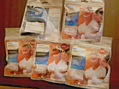 Lot respironics dreamwear - (5),